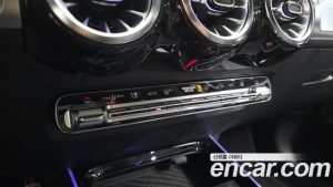 Mercedes-Benz EQB EQB300 4MATIC AMG LINE 2023 года из Южной Кореи