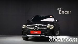 Mercedes-Benz GLC-Class GLC300 4MATIC Coupe 2023 года из Южной Кореи