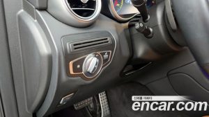 Mercedes-Benz GLC-Class GLC300 4MATIC Coupe 2023 года из Южной Кореи