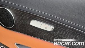 Mercedes-Benz GLC-Class GLC300 4MATIC Coupe 2023 года из Южной Кореи