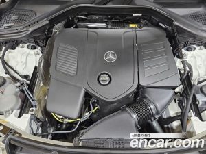Mercedes-Benz GLC-Class GLC300 4MATIC AMG Line 2025 года из Южной Кореи