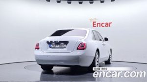 Rolls-Royce Ghost 6.7 V12 2023 года из Южной Кореи