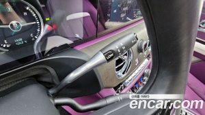 Rolls-Royce Ghost 6.7 V12 2023 года из Южной Кореи