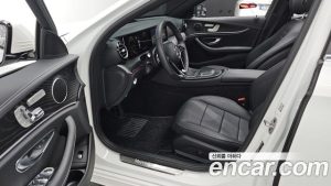 Mercedes-Benz E-Class E250 AMG Line 2023 года из Южной Кореи
