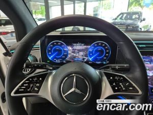 Mercedes-Benz EQE EQE350 4MATIC 2024 года из Южной Кореи