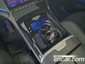 Mercedes-Benz EQE EQE350 4MATIC 2024 года из Южной Кореи