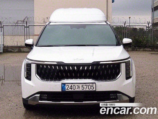 Kia Canival Бензин 9-Seater HI-Limousine 2024 года из Кореи