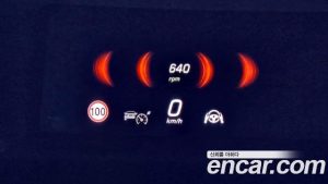 Mercedes-Benz E-Class E300 4MATIC AMG Line 2025 года из Южной Кореи