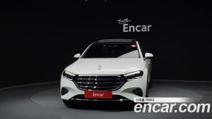 Mercedes-Benz E-Class E300 4MATIC Exclusive 2024 года из Южной Кореи