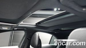 Mercedes-Benz E-Class E300 4MATIC Exclusive 2024 года из Южной Кореи