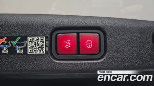 Mercedes-Benz E-Class E300 4MATIC Exclusive 2024 года из Южной Кореи