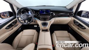Mercedes-Benz V-Class V300 CDI 2023 года из Южной Кореи