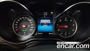 Mercedes-Benz V-Class V300 CDI 2023 года из Южной Кореи