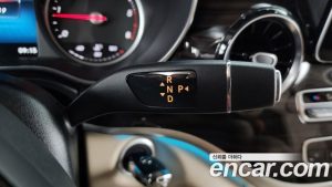 Mercedes-Benz V-Class V300 CDI 2023 года из Южной Кореи