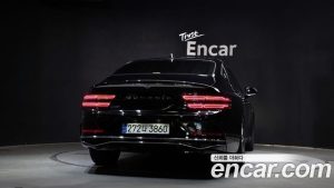 Genesis G80 Бензин 2.5 Turbo AWD 2025 года из Южной Кореи