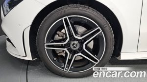 Mercedes-Benz CLA-Class CLA250 4MATIC 2023 года из Южной Кореи