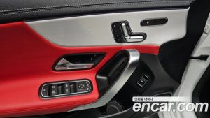 Mercedes-Benz CLA-Class CLA250 4MATIC 2023 года из Южной Кореи