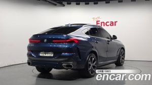 BMW X6 xDrive40i M Sport 2023 года из Южной Кореи