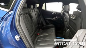 BMW X6 xDrive40i M Sport 2023 года из Южной Кореи