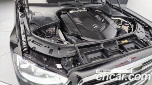 Mercedes-Benz S-Class S580L 4MATIC 2023 года из Южной Кореи