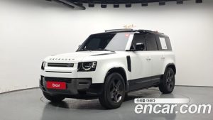 Land Rover Defender 110 P300 X- SE 2023 года из Южной Кореи