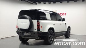 Land Rover Defender 110 P300 X- SE 2023 года из Южной Кореи
