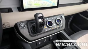 Land Rover Defender 110 P300 X- SE 2023 года из Южной Кореи
