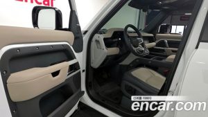 Land Rover Defender 110 P300 X- SE 2023 года из Южной Кореи