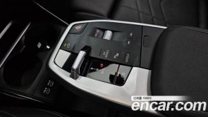 BMW 2-Series 220i Luxury 2023 года из Южной Кореи