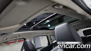 BMW 2-Series 220i Luxury 2023 года из Южной Кореи