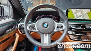 BMW 5-Series 520i M Sport 2023 года из Южной Кореи