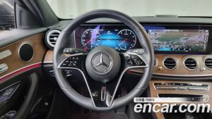 Mercedes-Benz E-Class E250 Exclusive 2023 года из Южной Кореи