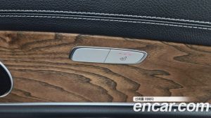Mercedes-Benz E-Class E250 Exclusive 2023 года из Южной Кореи