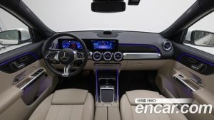 Mercedes-Benz EQB EQB300 4MATIC 2025 года из Южной Кореи