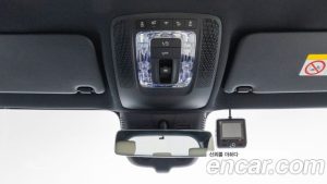 Mercedes-Benz EQB EQB300 4MATIC 2025 года из Южной Кореи