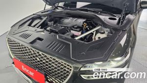 Genesis GV70 2.5T Бензин AWD 2024 года из Южной Кореи