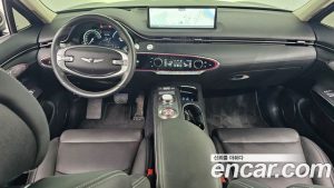 Genesis GV70 2.5T Бензин AWD 2024 года из Южной Кореи