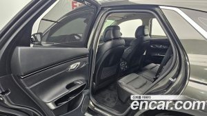 Genesis GV70 2.5T Бензин AWD 2024 года из Южной Кореи