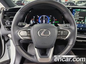 Lexus RX Luxury 2024 года из Южной Кореи