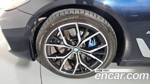 BMW 5-Series 530i xDrive M Sport 2023 года из Южной Кореи