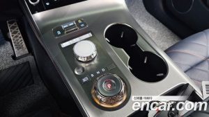 Genesis GV70 2.5T Бензин 2WD 2025 года из Южной Кореи