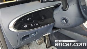 Genesis GV70 2.5T Бензин 2WD 2025 года из Южной Кореи