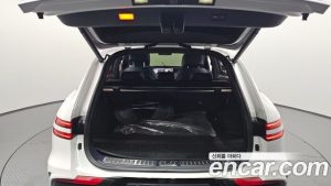 Genesis GV70 2.5T Бензин 2WD 2025 года из Южной Кореи