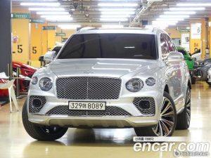 Bentley Bentayga 4.0 V8 2022 года из Южной Кореи