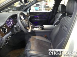 Bentley Bentayga 4.0 V8 2022 года из Южной Кореи