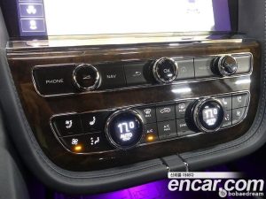 Bentley Bentayga 4.0 V8 2022 года из Южной Кореи