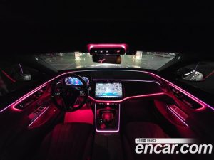 Mercedes-Benz E-Class E300 4MATIC Exclusive 2024 года из Южной Кореи