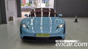 Porsche Taycan Base 2022 года из Южной Кореи