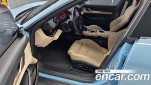 Porsche Taycan Base 2022 года из Южной Кореи