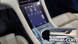 Porsche Taycan Base 2022 года из Южной Кореи